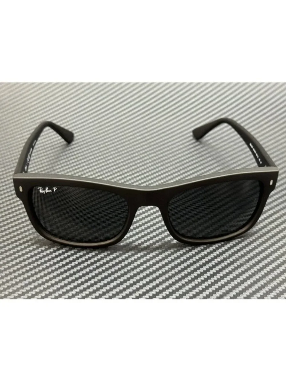 New Ray-Ban Men Matte Black Sunglasses 56-21-145